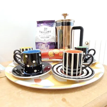 Colenso St - 2 Bed House By Bishy Road & River York