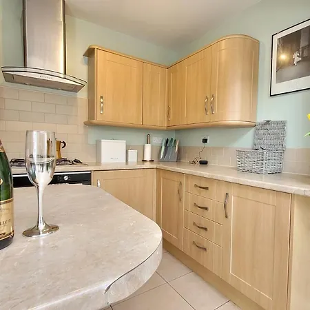 Relaxing Home Off Bishy Rd Perfect For City Break