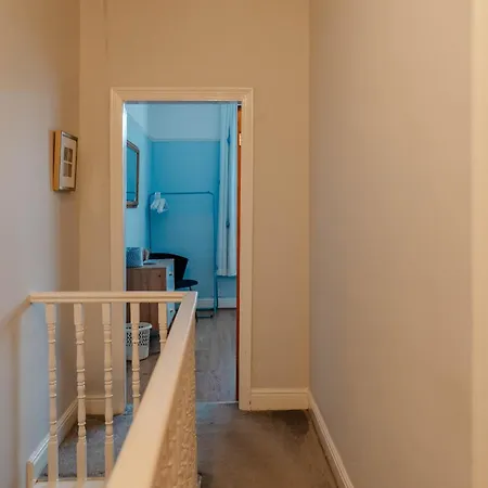 Holiday home Charming Terrace Steps From Walls And River York