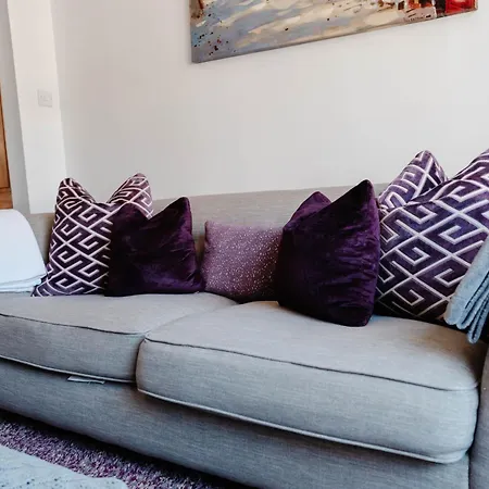 Charming Terrace Steps From Walls And River * York