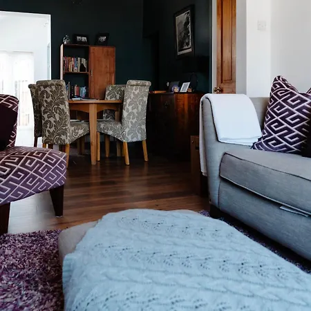 Holiday home Charming Terrace Steps From Walls And River