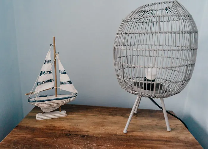 Relaxing Off Bishy Rd Perfect For Break Holiday home *