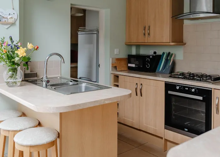 Relaxing Off Bishy Rd Perfect For Break