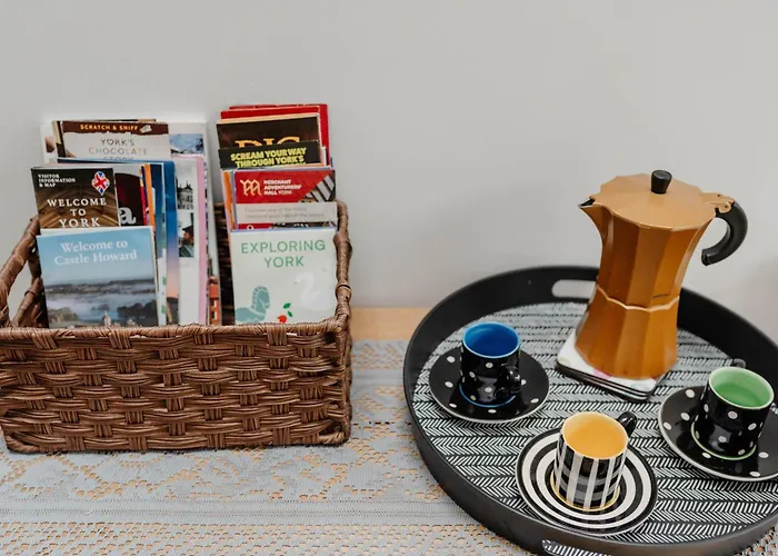 Relaxing Off Bishy Rd Perfect For Break * York