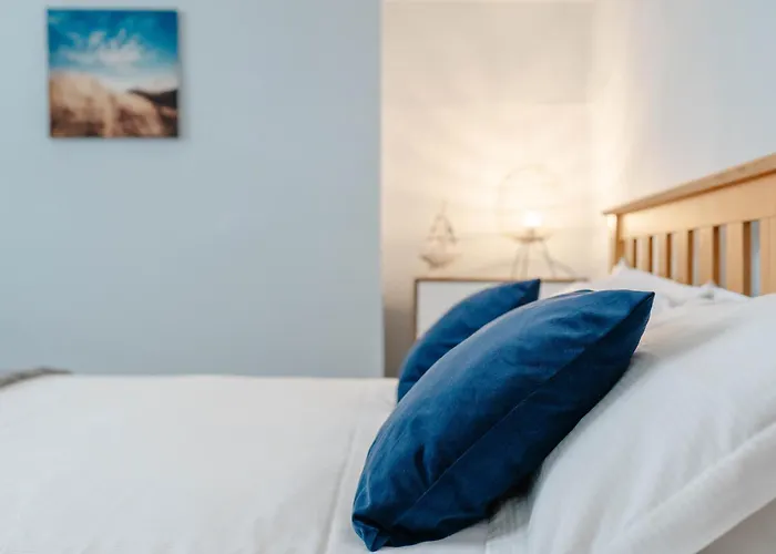 Relaxing Off Bishy Rd Perfect For Break * York