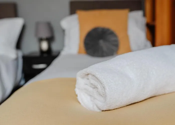 Relaxing Off Bishy Rd Perfect For Break * York